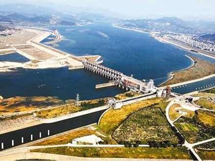 2013水利建設(shè)拉動排水閥門